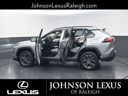 Used 2025 Toyota RAV4 Limited w/ Advanced Technology Package image 37
