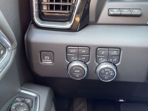 New 2026 GMC Sierra 1500 Denali image 18