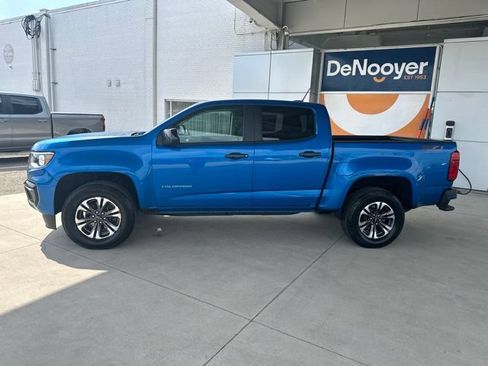 Used 2021 Chevrolet Colorado Z71 AWD/4WD image 15