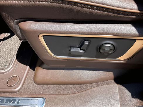 New 2026 RAM 1500 Limited AWD/4WD image 17