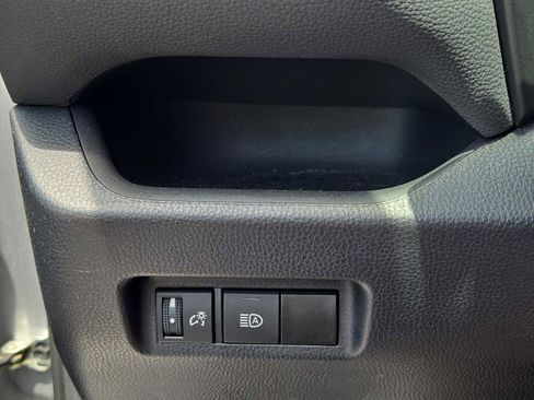 Used 2024 Toyota RAV4 XLE AWD/4WD image 21