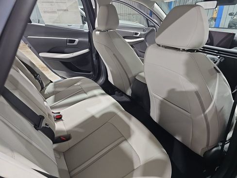 New 2026 Hyundai Sonata SEL FWD image 11