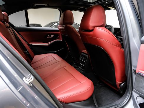 Used 2025 BMW 330i xDrive Sedan image 40