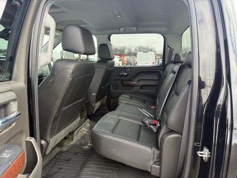 Used 2017 GMC Sierra 2500 SLT w/ Snow Plow Prep Package AWD/4WD image 11