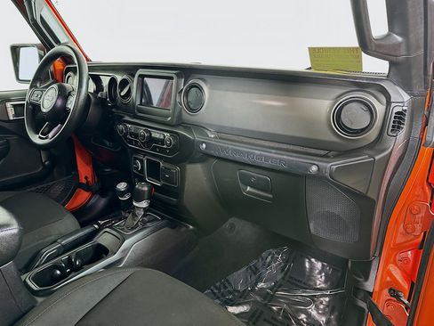 Used 2023 Jeep Wrangler Sport image 26