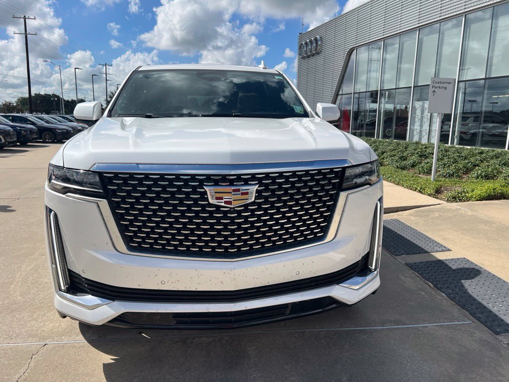Used 2022 Cadillac Escalade Premium Luxury RWD image 8