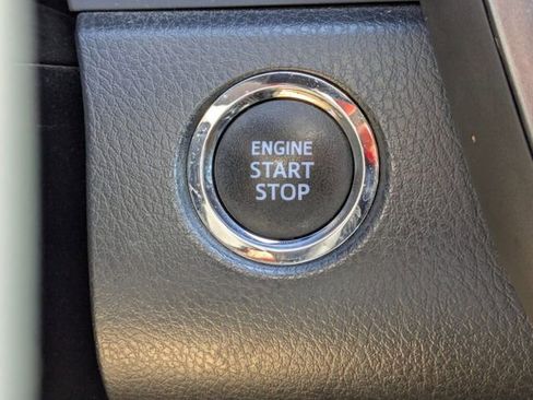 Used 2022 Toyota Camry XSE image 21