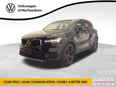 Used 2020 Volvo XC40 T5 Momentum w/ Protection Package