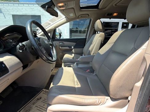 Used 2015 Honda Odyssey Touring Elite image 15