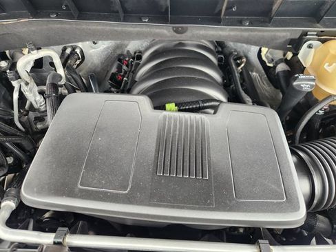 Used 2020 Chevrolet Silverado 1500 RST w/ True North Edition AWD/4WD image 26