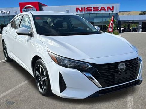 Used 2024 Nissan Sentra SV image 1
