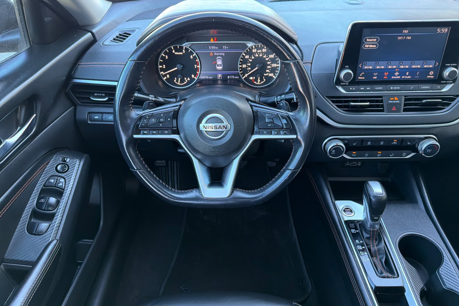 Used 2021 Nissan Altima 2.5 SR w/ SR Premium Package FWD image 17
