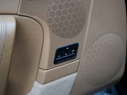 Used 2005 Porsche 911 Carrera image 18