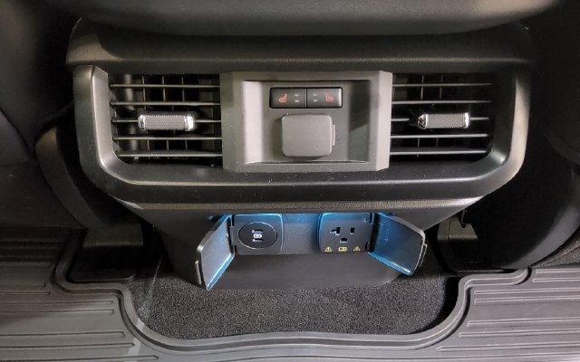 Used 2025 Ford F150 Raptor AWD/4WD image 17