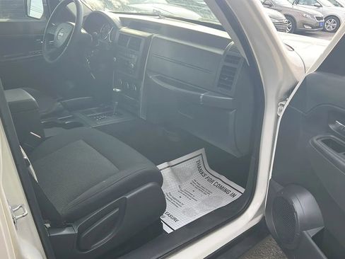 Used 2009 Jeep Liberty Sport image 14