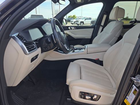 Used 2020 BMW X5 sDrive40i w/ Premium Package RWD image 9