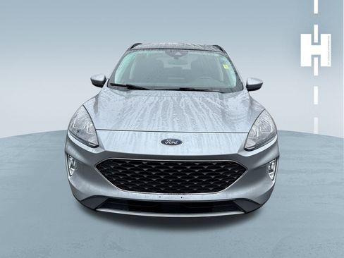 Used 2022 Ford Escape SEL image 2