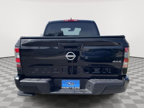 Used 2022 Nissan Frontier S w/ Technology Package AWD/4WD image 11