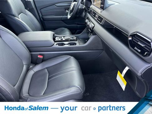 New 2026 Honda Pilot Touring image 16