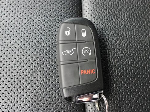 Used 2023 Jeep Compass High Altitude AWD/4WD image 58