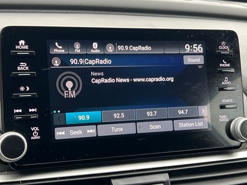 Used 2020 Honda Accord Sport image 18