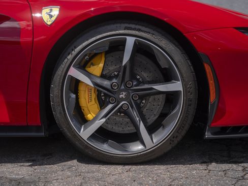 Used 2022 Ferrari SF90 Spider AWD/4WD image 16
