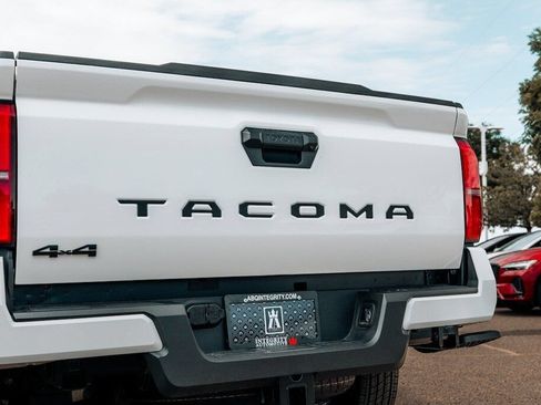 Used 2026 Toyota Tacoma TRD Sport AWD/4WD image 18