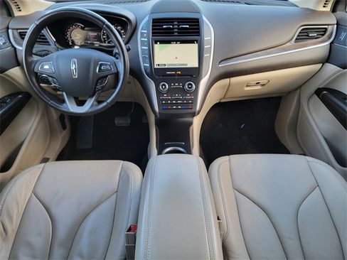 Used 2017 Lincoln MKC Reserve w/ Lincoln MKC Climate Package image 25