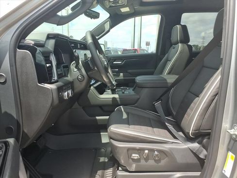 New 2026 GMC Sierra 1500 AT4X AWD/4WD image 12