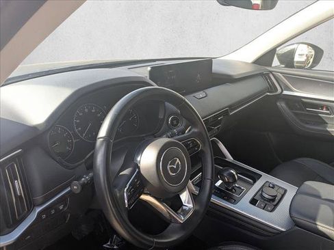 Used 2025 MAZDA CX-90 3.3 Turbo w/ Preferred Package AWD/4WD image 10