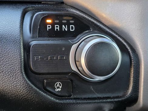 Used 2022 RAM 1500 Big Horn image 25