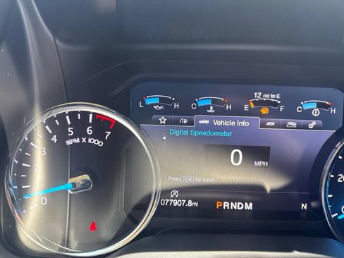 Used 2019 Ford Expedition Limited w/ Equipment Group 303A RWD image 11
