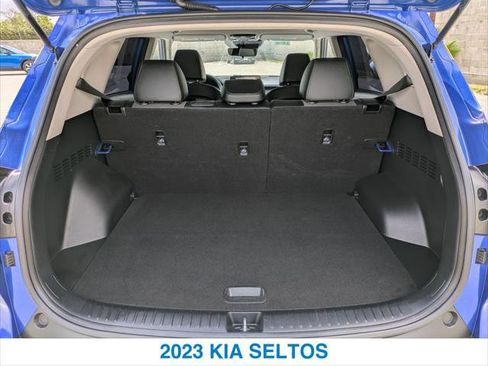 Used 2023 Kia Seltos S FWD image 23