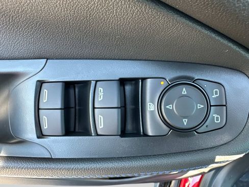 New 2026 Buick Encore GX Sport Touring image 17