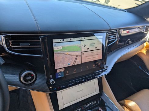 Used 2023 Jeep Grand Wagoneer Series III w/ Rear Seat Video Group 1 image 26