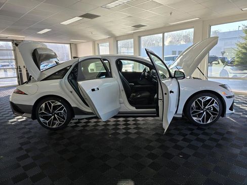 New 2024 Hyundai Ioniq 6 SEL AWD/4WD image 15
