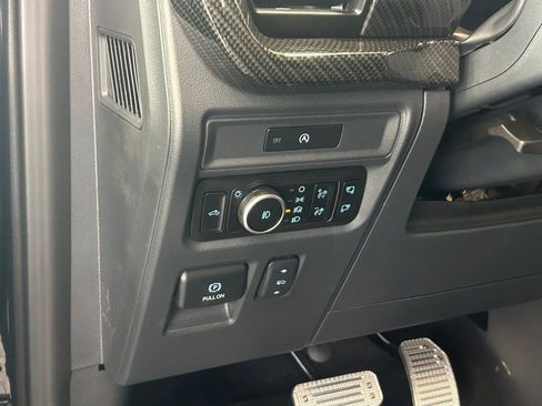 New 2025 Ford F150 Lariat w/ Equipment Group 501A Mid image 32