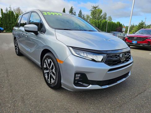 Used 2025 Honda Odyssey EX-L image 6