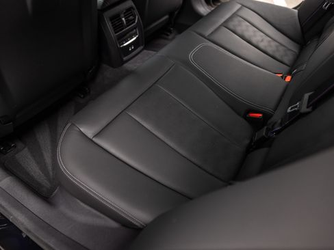 Used 2025 BMW M3 Competition AWD/4WD image 47