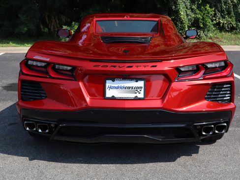 Used 2024 Chevrolet Corvette Stingray Preferred Conv w/ Battery Protection Package RWD image 12