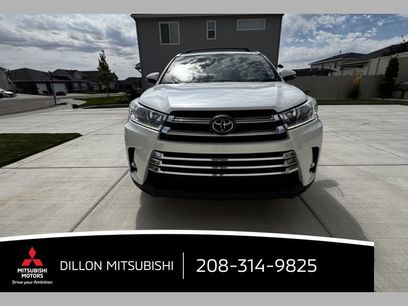 Used 2019 Toyota Highlander Limited