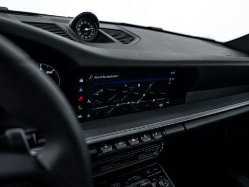 Certified 2022 Porsche 911 Carrera 4S image 15