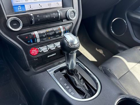 Used 2017 Ford Mustang Premium RWD image 23