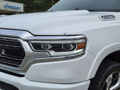 Used 2024 RAM 1500 Limited w/ Body Color Bumper Group image 10
