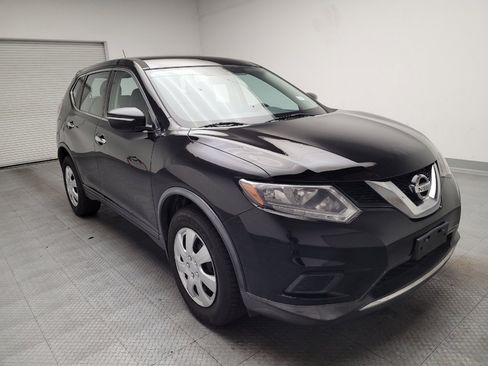 Used 2015 Nissan Rogue S FWD image 13