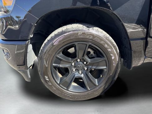 Used 2021 RAM 1500 Big Horn image 25