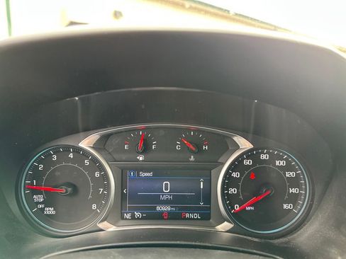 Used 2021 Chevrolet Equinox LT AWD/4WD image 15