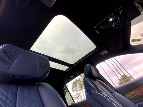 New 2026 Cadillac Vistiq Premium Luxury image 34