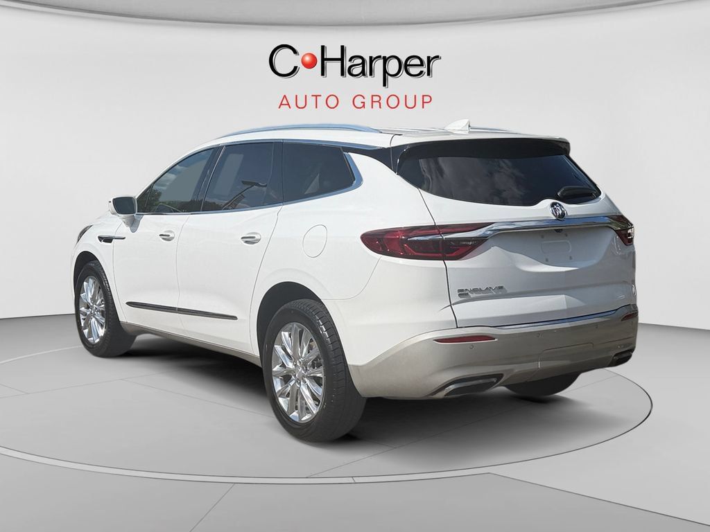 Used 2020 Buick Enclave Premium w/ Sun and Sites Package AWD/4WD image 5