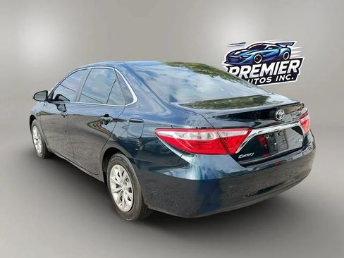 Used 2015 Toyota Camry LE FWD image 5